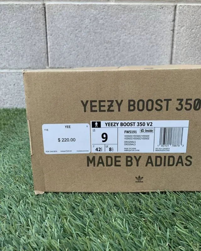 Adidas yeezy boost 350 v2 yeezreel non reflective