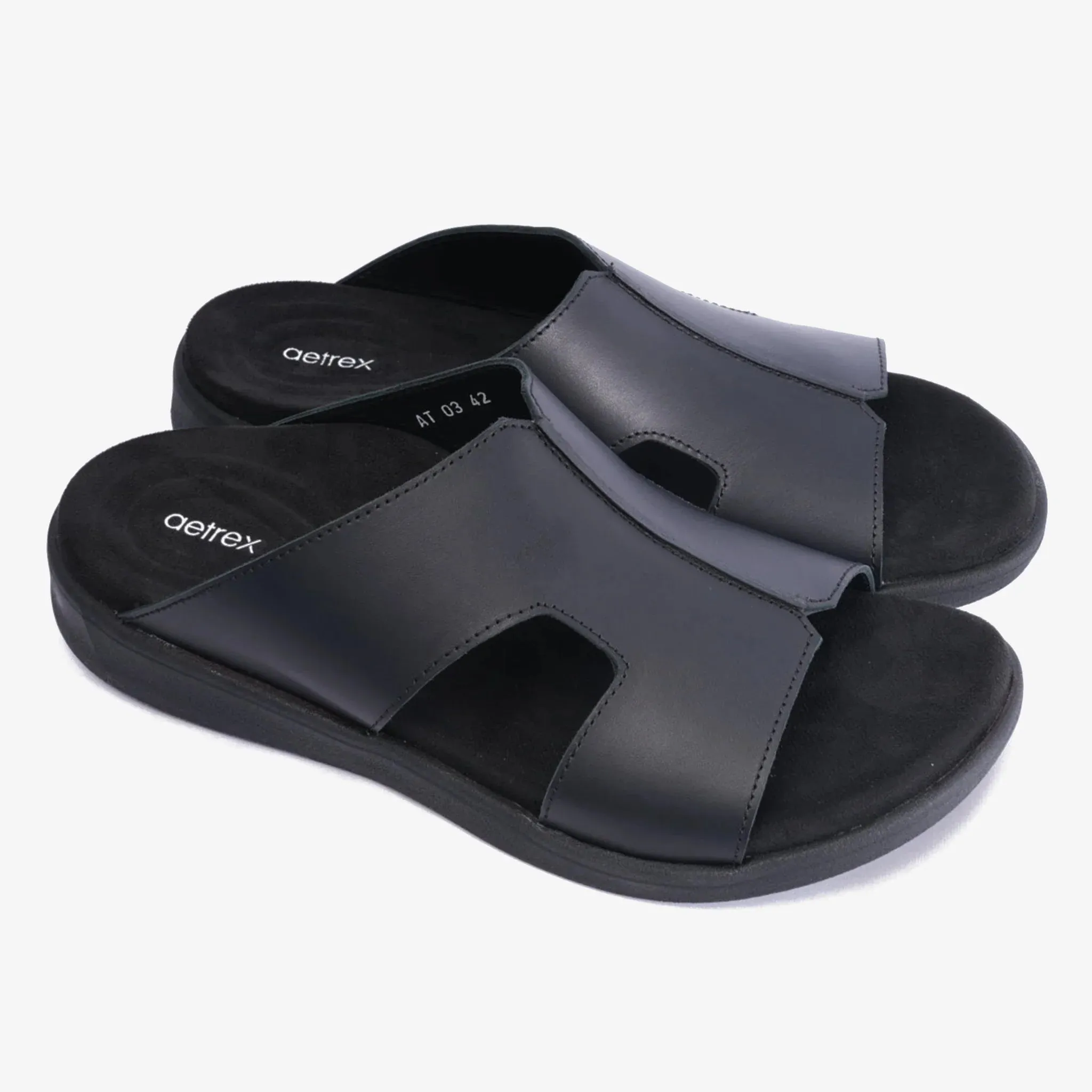 Aetrex classic sandals with a comfortable footbed Black