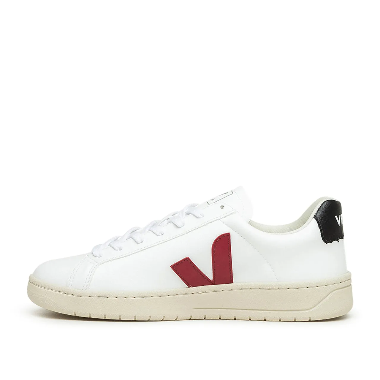 VEJA Pack Man Urca CWL (White / Red)