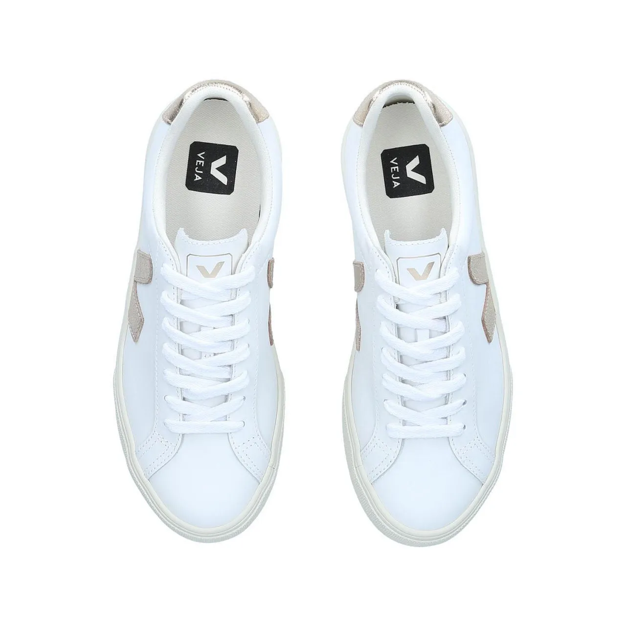 VEJA The Sustainable Edit Esplar Logo Trainers - White