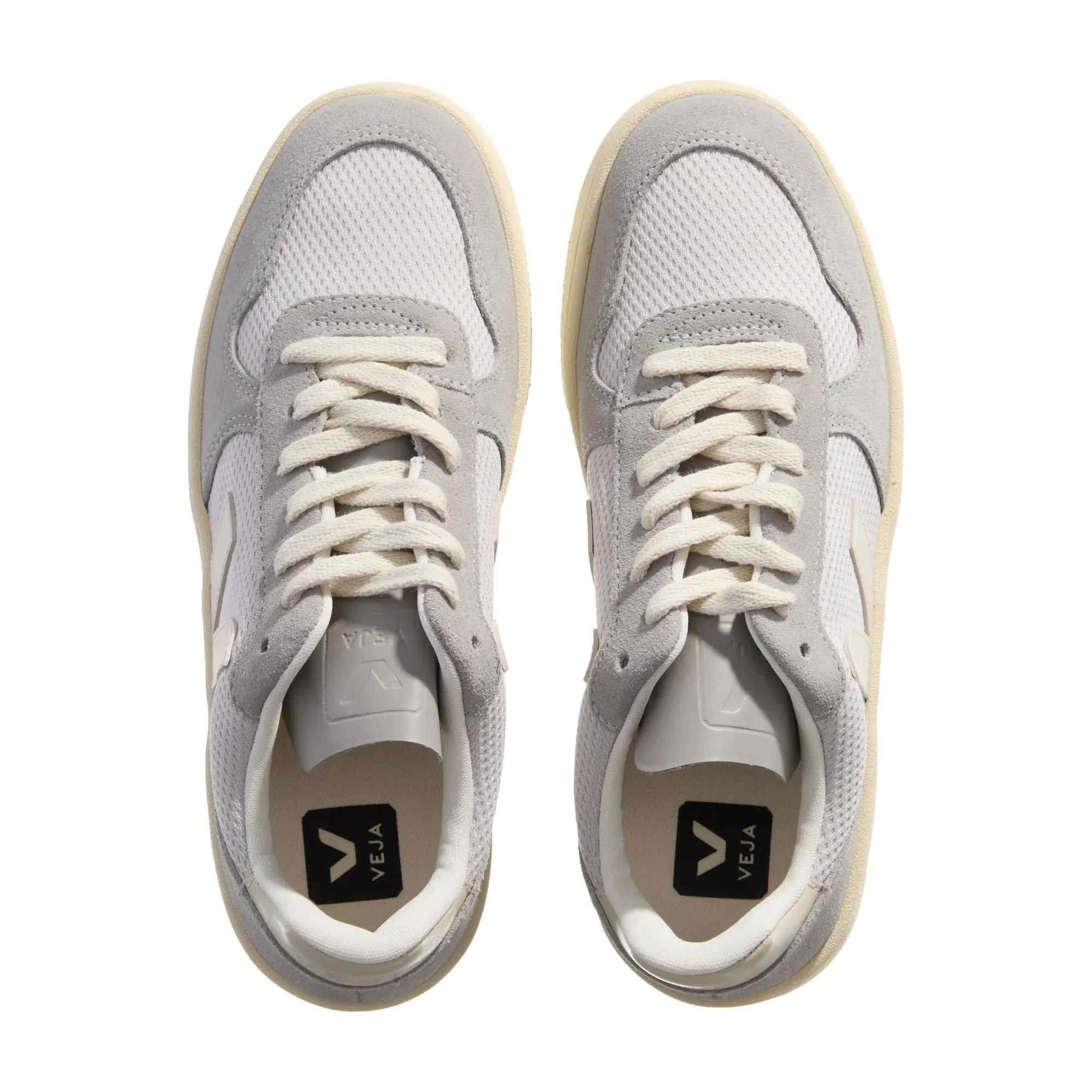 Veja  V-10 Light Grey Pierre