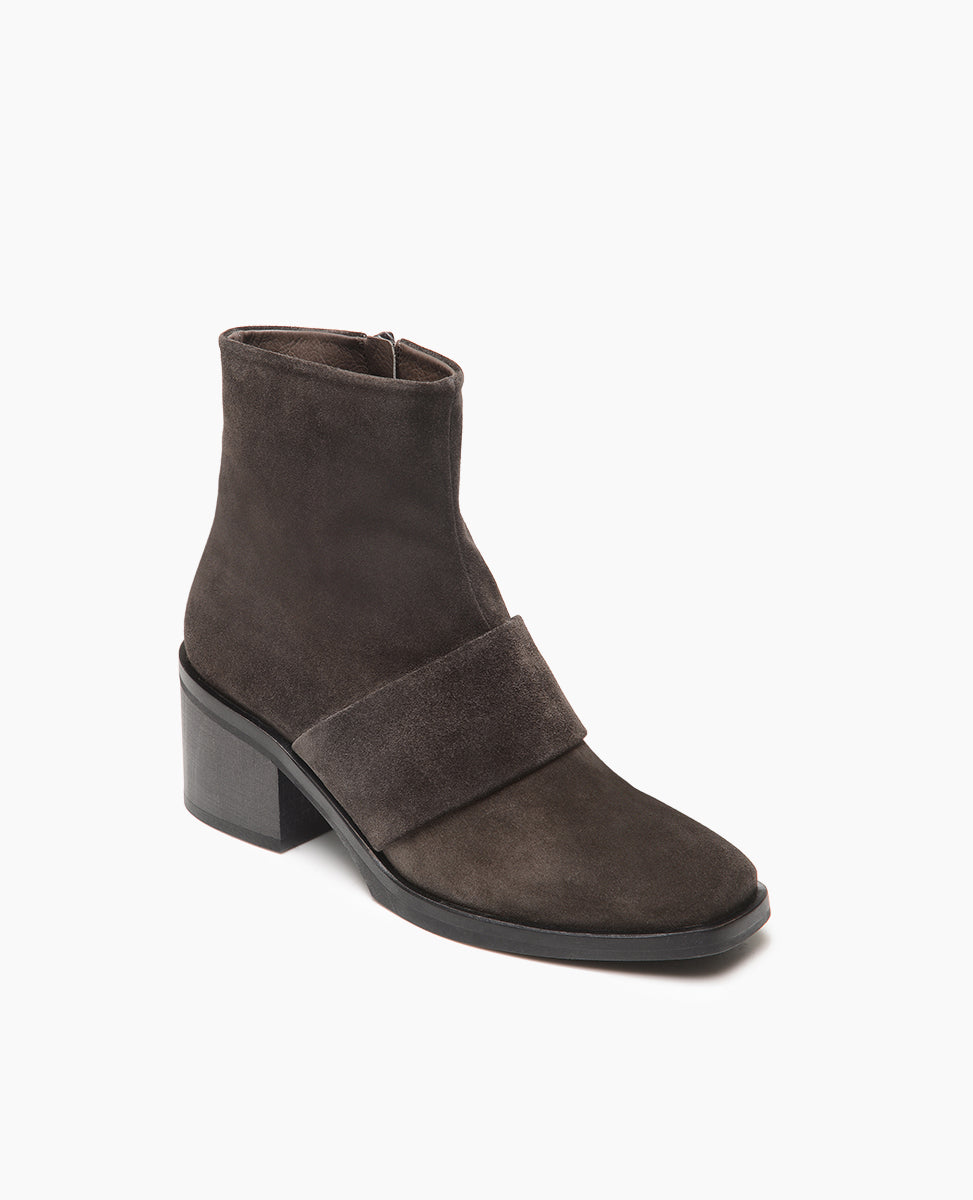 Warehouse Sale - Fraise Boot Smoke Suede