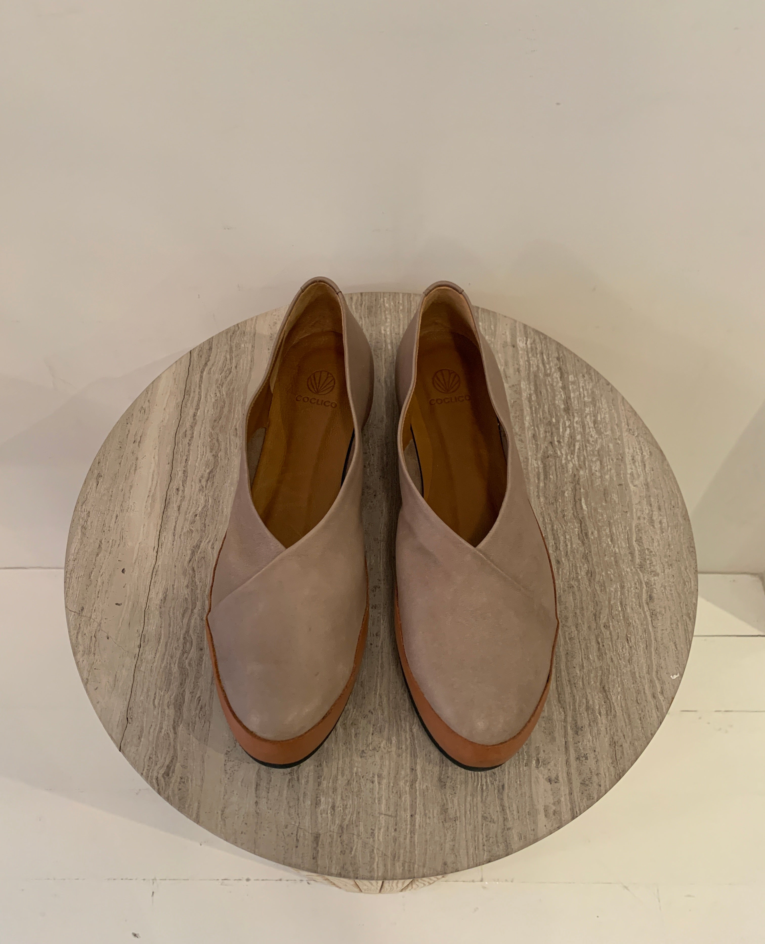 Warehouse Sale - Glace Flats Mousse Leather