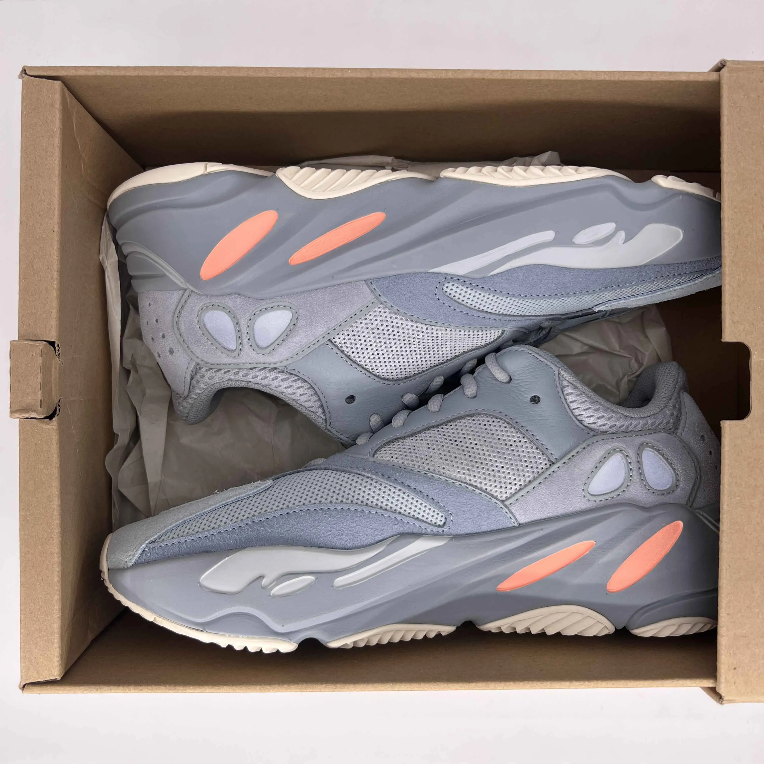 Yeezy 700 Inertia 2019 New (Cond) Size 8