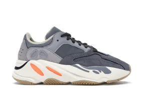 Yeezy Boost 700 Magnet